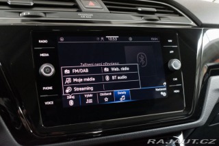 Volkswagen Touran 2.0 TDI DSG*TAŽNÉ*DPH*ČR 2023