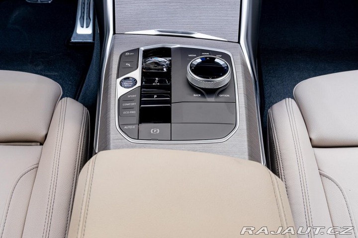 BMW 3 řady 3 | 320d xDrive 2025