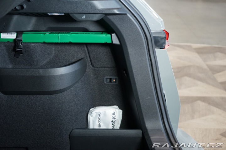 Škoda Karoq 1.5 TSI*SPORTLINE*ACC*CAN 2025