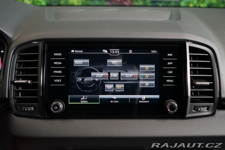 Škoda Karoq 1.5 TSI*SPORTLINE*ACC*CAN 2025