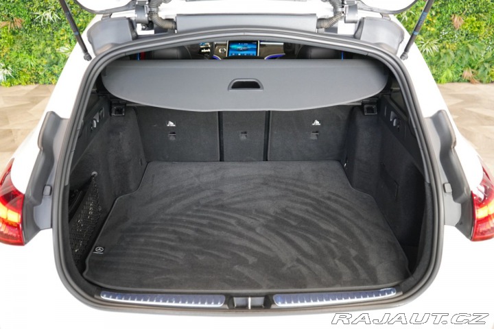 Mercedes-Benz C 43 AMG*4M*HUD*PANO*TAŽNÉ* 2023