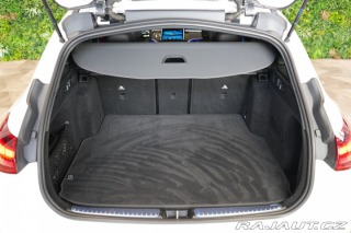 Mercedes-Benz C 43 AMG*4M*HUD*PANO*TAŽNÉ* 2023