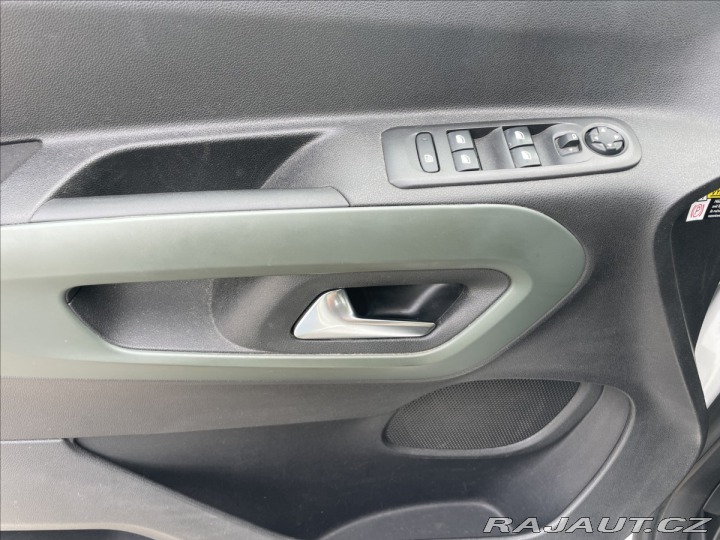 Citroën Berlingo 1,5 BlueHDi 96kw XTR Tažn 2020