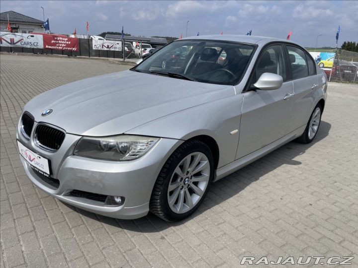 BMW 3 2,0 318d Automat, bez kor 2011