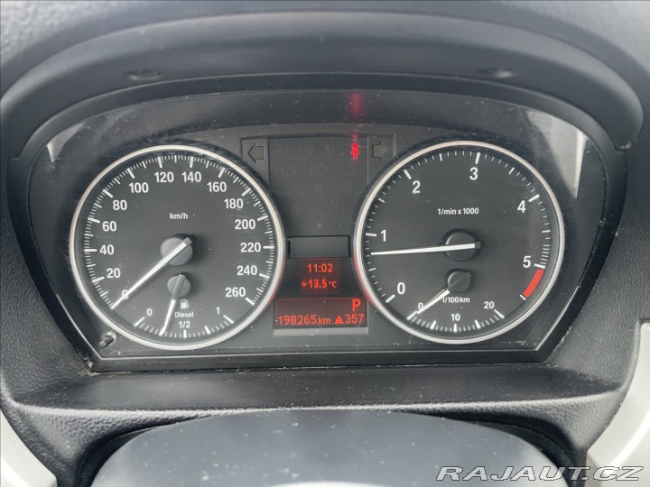 BMW 3 2,0 318d Automat, bez kor 2011