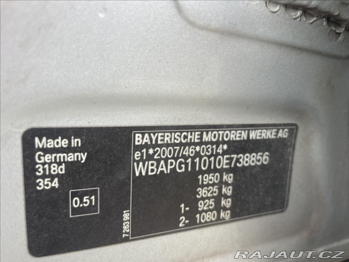 BMW 3 2,0 318d Automat, bez kor 2011