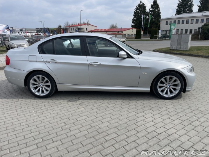 BMW 3 2,0 318d Automat, bez kor 2011