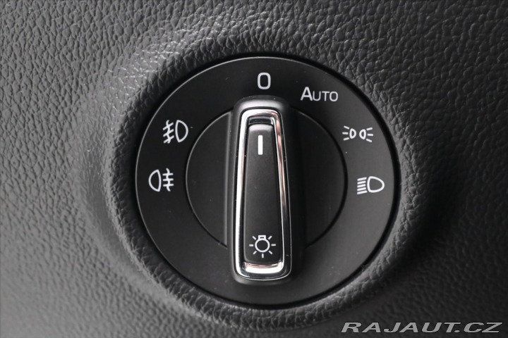 Škoda Superb 1,6 TDI 88kW Ambition Zár 2016