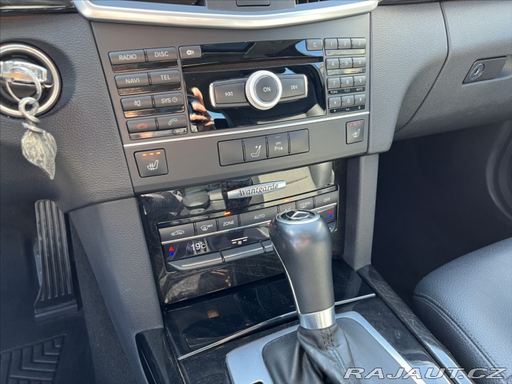 Mercedes-Benz E 2,1 CDi 100kW AVANTGARDE 2011