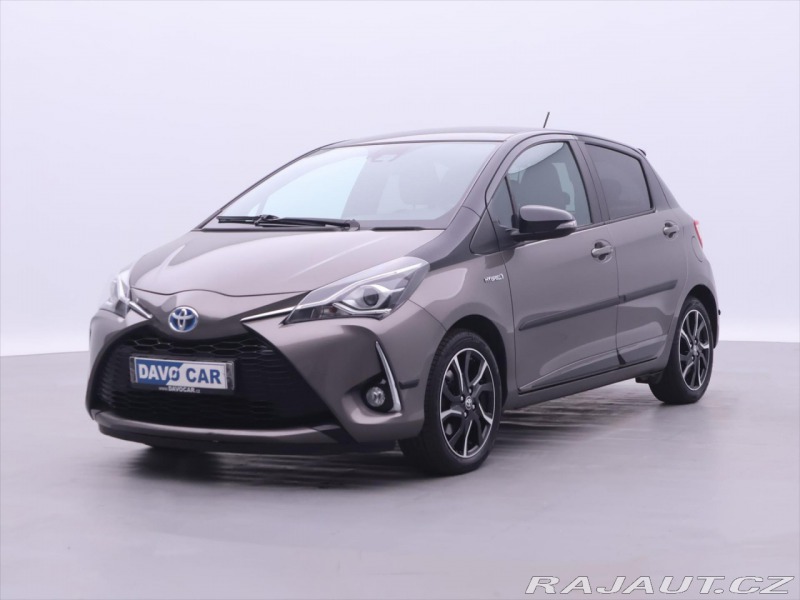 Toyota Yaris 1,5 Hybrid Automat CZ 1.M