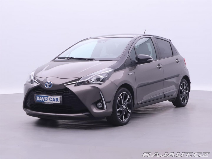 Toyota Yaris 1,5 Hybrid Automat CZ 1.M 2017