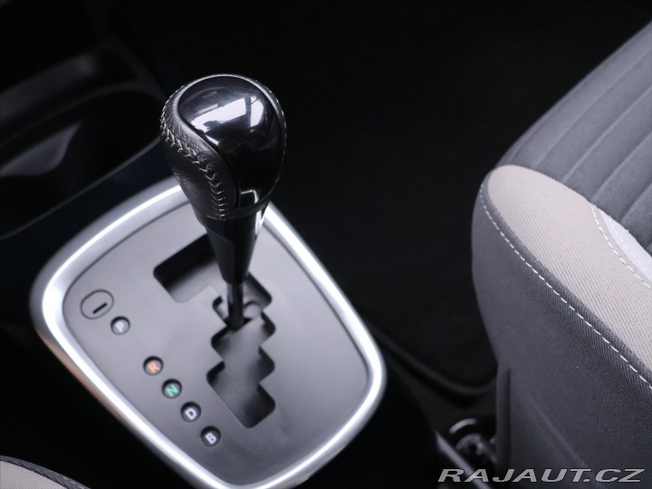 Toyota Yaris 1,5 Hybrid Automat CZ 1.M 2017
