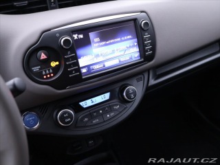 Toyota Yaris 1,5 Hybrid Automat CZ 1.M 2017