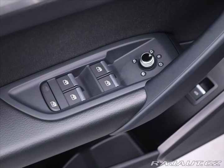 Audi Q5 2,0 TDI quattro S tronic 2022