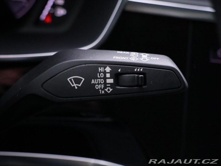 Audi Q3 1,5 35 TFSI S tronic S li 2024