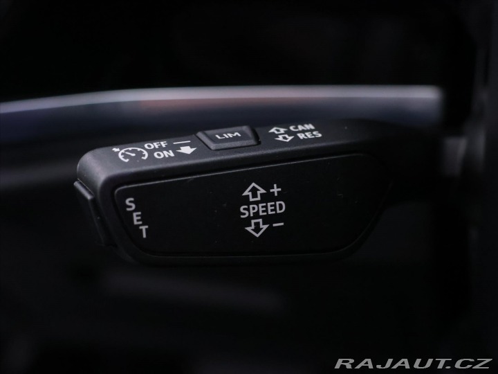 Audi Q3 1,5 35 TFSI S tronic S li 2024