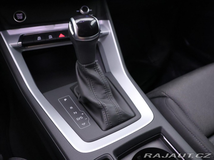 Audi Q3 1,5 35 TFSI S tronic S li 2024