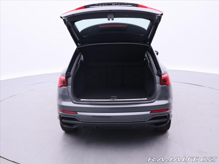 Audi Q3 1,5 35 TFSI S tronic S li 2024