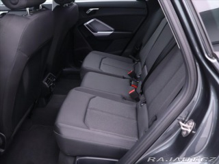 Audi Q3 1,5 35 TFSI S tronic S li 2024