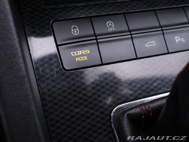 Škoda Octavia 2,0 TDI 135kW DSG RS Chal 2015