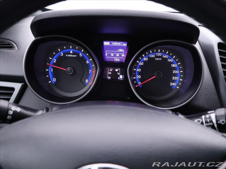 Hyundai i30 1,6 GDI 99kW Weekend CZ 2017