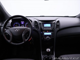 Hyundai i30 1,6 GDI 99kW Weekend CZ 2017