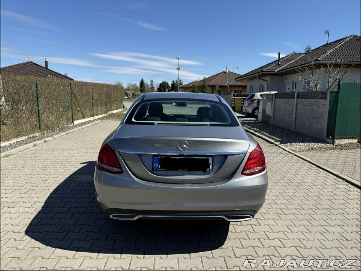 Mercedes-Benz Ostatní modely 2,2 W205 220 CDI 125KW 2015