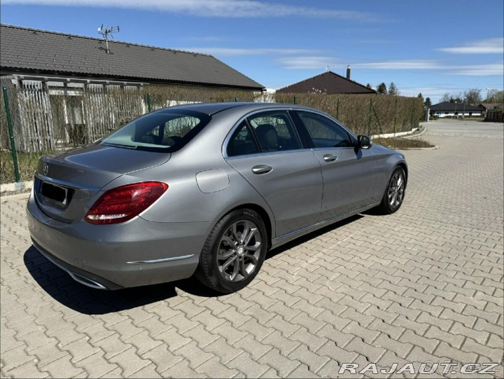 Mercedes-Benz Ostatní modely 2,2 W205 220 CDI 125KW 2015