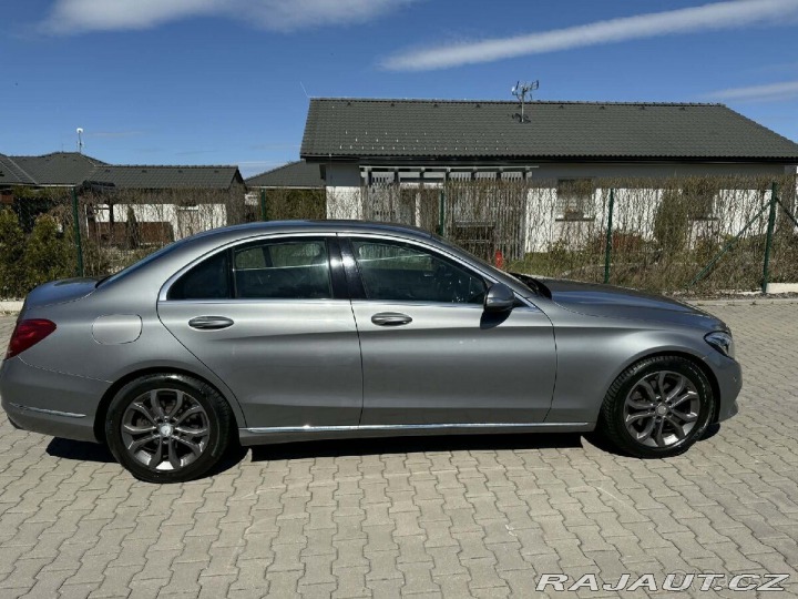 Mercedes-Benz Ostatní modely 2,2 W205 220 CDI 125KW 2015