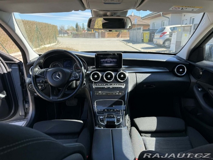 Mercedes-Benz Ostatní modely 2,2 W205 220 CDI 125KW 2015