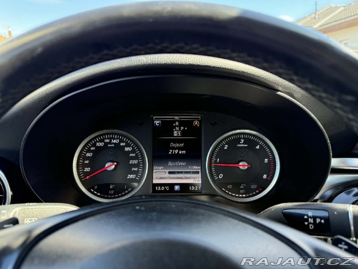 Mercedes-Benz Ostatní modely 2,2 W205 220 CDI 125KW 2015