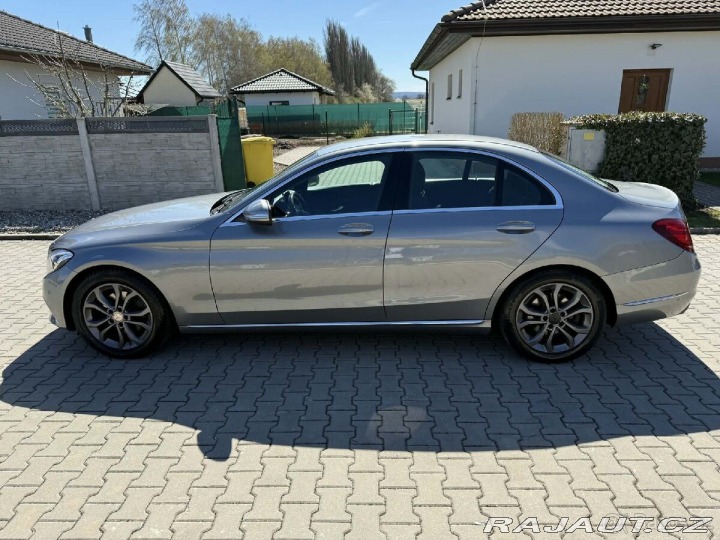 Mercedes-Benz Ostatní modely 2,2 W205 220 CDI 125KW 2015