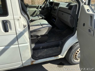 Volkswagen Transporter 2,5   T4 2003
