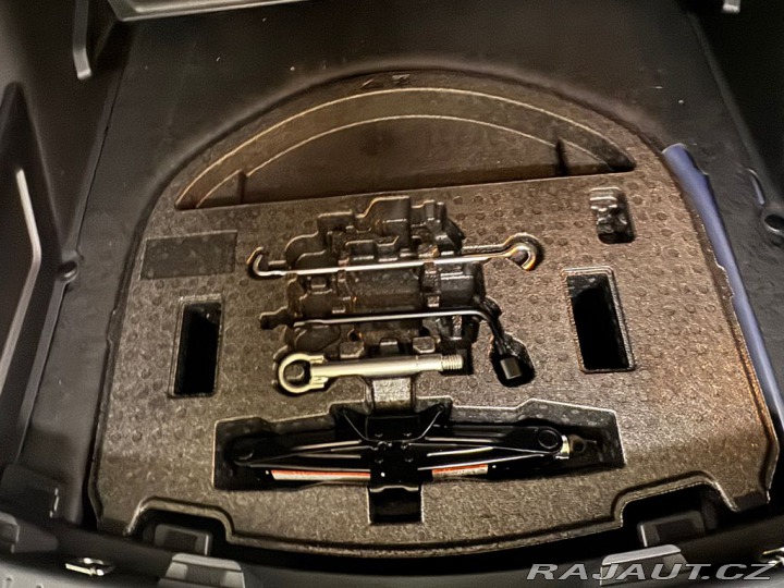 Toyota Corolla Comfort Tech 1.8 Hybrid e 2025