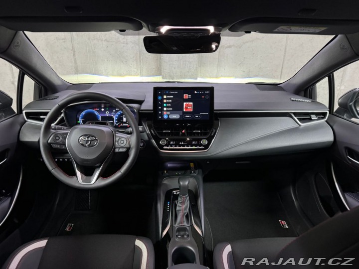 Toyota Corolla GR SPORT 1.8 Hybrid e-CV 2026