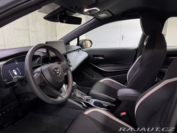 Toyota Corolla GR SPORT 1.8 Hybrid e-CV 2026