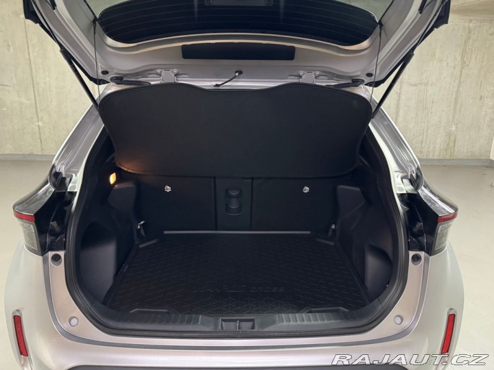 Toyota Yaris Cross STYLE 1.5 Hybrid FWD 116k 2026