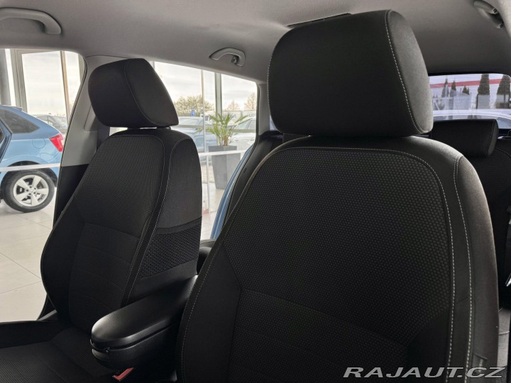 Škoda Rapid 1,6TDI 77kW Eleg*Xenon*Na 2014