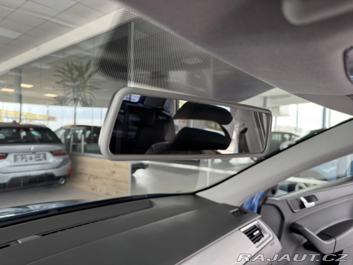 Škoda Rapid 1,6TDI 77kW Eleg*Xenon*Na 2014