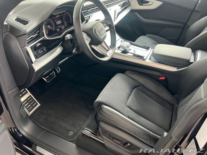 Audi Q8 S-line  210kW Webasto Zár 2023