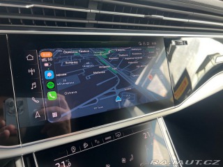 Audi Q8 S-line 210kW Webasto Zár 2023