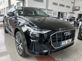 Audi Q8 S-line 210kW Webasto Zár 2023