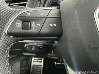 Audi Q8 S-line 210kW Webasto Zár 2023