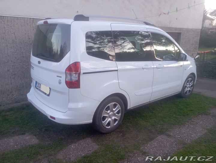 Ford Tourneo Courier  2017