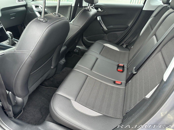 Peugeot 2008 1.6Hdi 68Kw Allure 2014