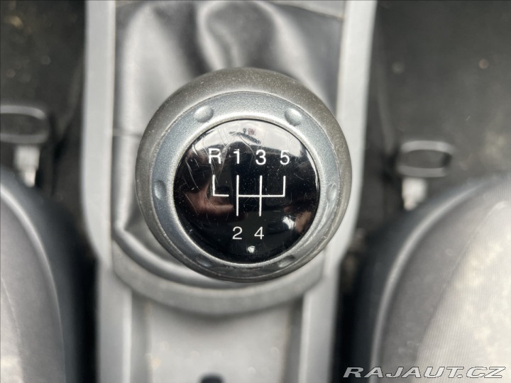 Seat Ibiza 1,6 i 77kw Klimatronic, b 2008