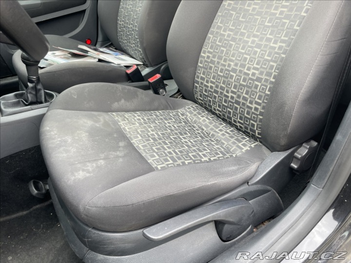 Seat Ibiza 1,6 i 77kw Klimatronic, b 2008