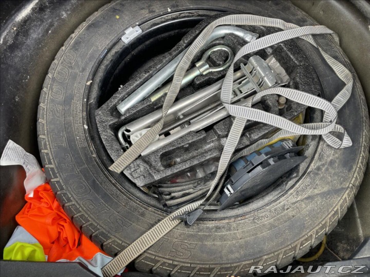 Seat Ibiza 1,6 i 77kw Klimatronic, b 2008