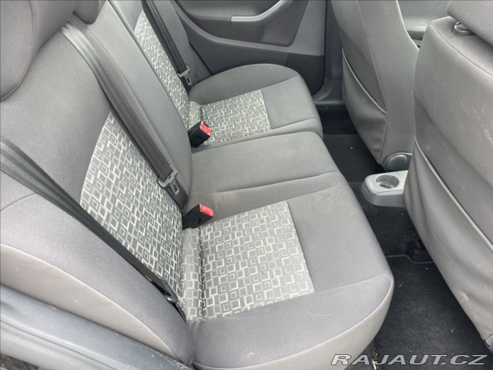 Seat Ibiza 1,6 i 77kw Klimatronic, b 2008