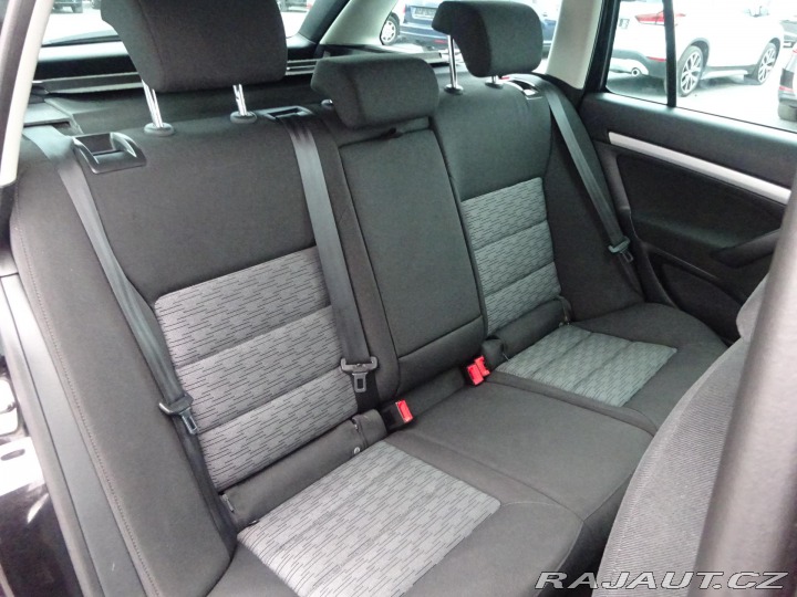 Škoda Octavia 1.2TSI 77kW NAVI TAŽNÉ SE 2011